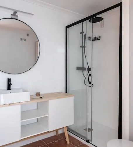 Centrico A 250 Metros De La Playa * フエンヒロラ