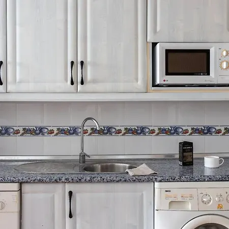 Centrico A 250 Metros De La Playa Фуенхірола